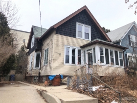 2275 N. Summit Ave.