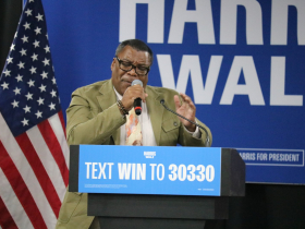 Tony Neal at Clinton Event