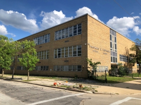 Edison Middle School (former North Milwaukee High School)