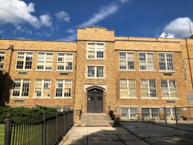 Edison Middle School (former North Milwaukee High School)