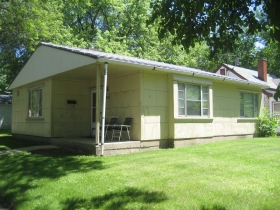 3825 W. Marion St.