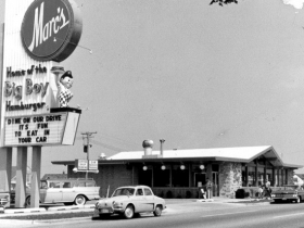 The very first Marc’s Big Boy at West Capitol Drive in 1958. This is very soon after it opened.