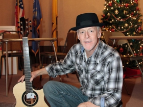Musician/songwriter and master guitarist Willy Porter.