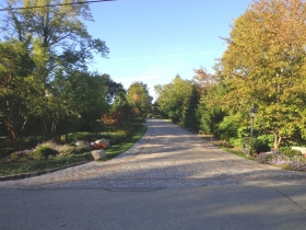Michael White's River Hills driveway..
