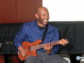 Kevin Eubanks