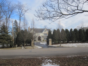 Jason Kidd's Gated Lakefront Mansion