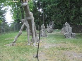 Mary Nohl sculptures.