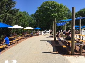 Hoyt Park Beer Garden