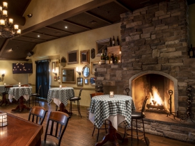 Mr. B's A Bartolotta Steakhouse Brookfield Interior