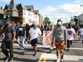 Protesters on N. 35th St.