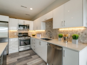 Lake Bluff Condominiums - Unit 425