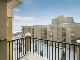 Lake Bluff Condominiums - Unit 425