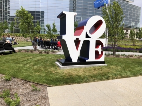 Love - Robert Indiana