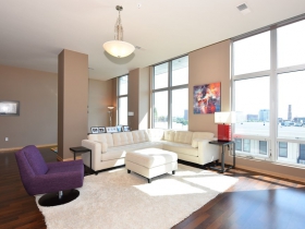 601 Lofts Living Room