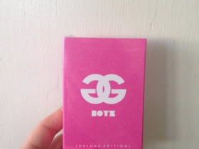 GGOOLLDD tape.