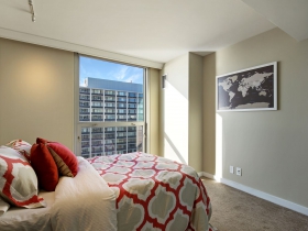 1660 N. Prospect Ave., Unit 1909