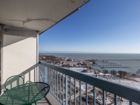 1660 N. Prospect Ave., Unit 1909