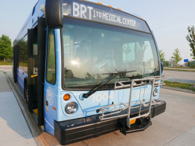 MCTS Connect 1 Arrives at Park and Ride Western Terminus