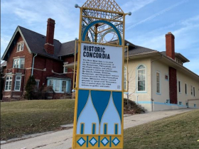 Near West Side Neighborhood Markers