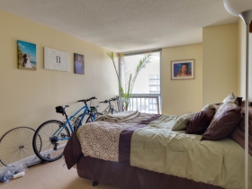 Landmark on the Lake - Unit 2107