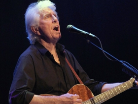 Graham Nash
