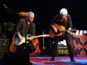 Shane Fontayne and Graham Nash
