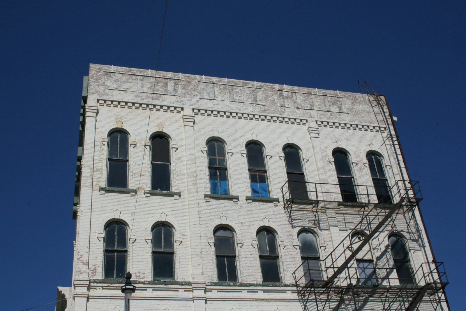 Friday Photos: Sydney Hih No More