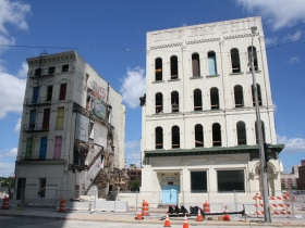 Demolition of the Sydney Hih.