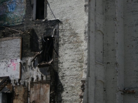 Demolition of the Sydney Hih.