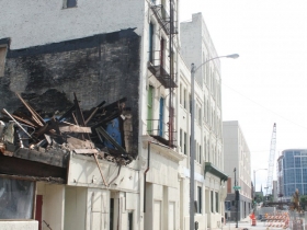 Demolition of the Sydney Hih.
