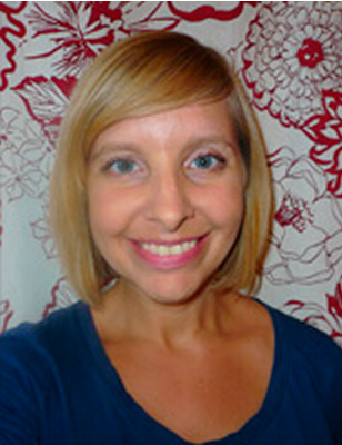 Newaukeean of the Week: Deanna Schwenner