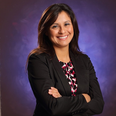 Hispanics Could Be Critical in Governor’s Race