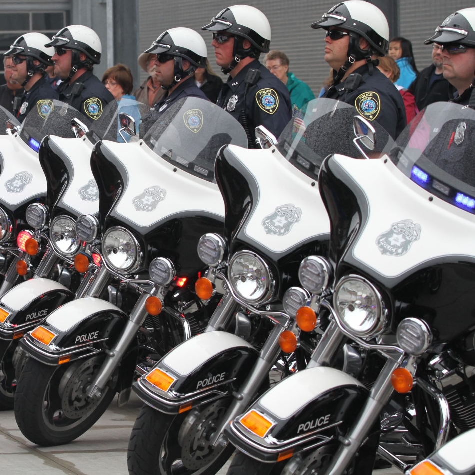Murphy’s Law: Police Scam Artists