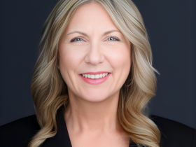 Christine Loose