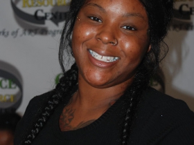 Chuntazia Cox