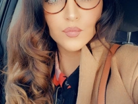 Claire Van Fossen