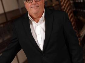 Patrick Curley