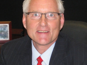 Dave Ross.