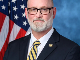 Derrick Van Orden