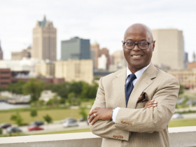 Earnell Lucas