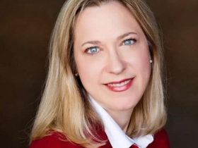 Ellen Nowak