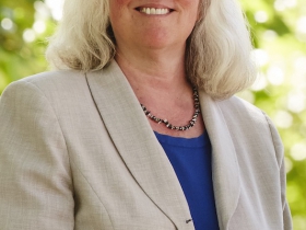 Jeanne Hossenlopp
