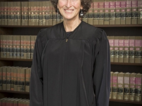 JoAnne Kloppenburg