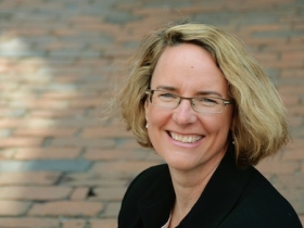 Lynn Richards
