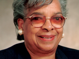 Annette Polly Williams