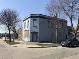 1530-1532 E. Belleview Pl.