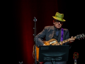Elvis Costello at the Riverside Theater - 6/10/2014.