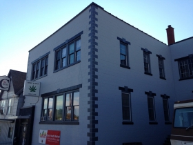 2227 N. Humboldt Ave.