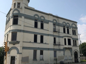Humboldt Gardens Building