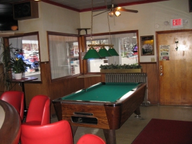 Pool table
